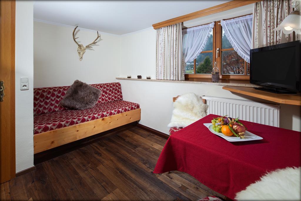 Pension Lugeck ベルヒテスガーデン エクステリア 写真